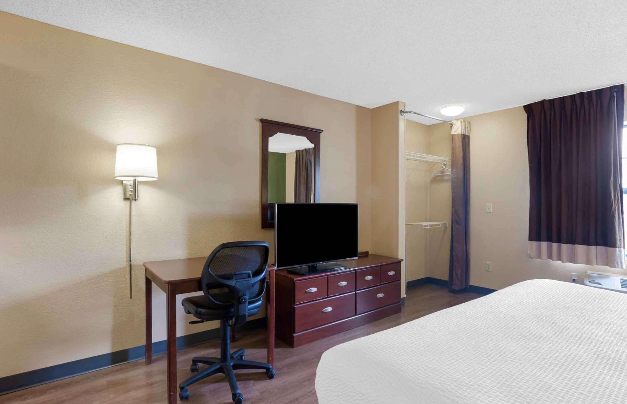 Extended Stay America Suites - Edison - Raritan Center Eksteriør bilde