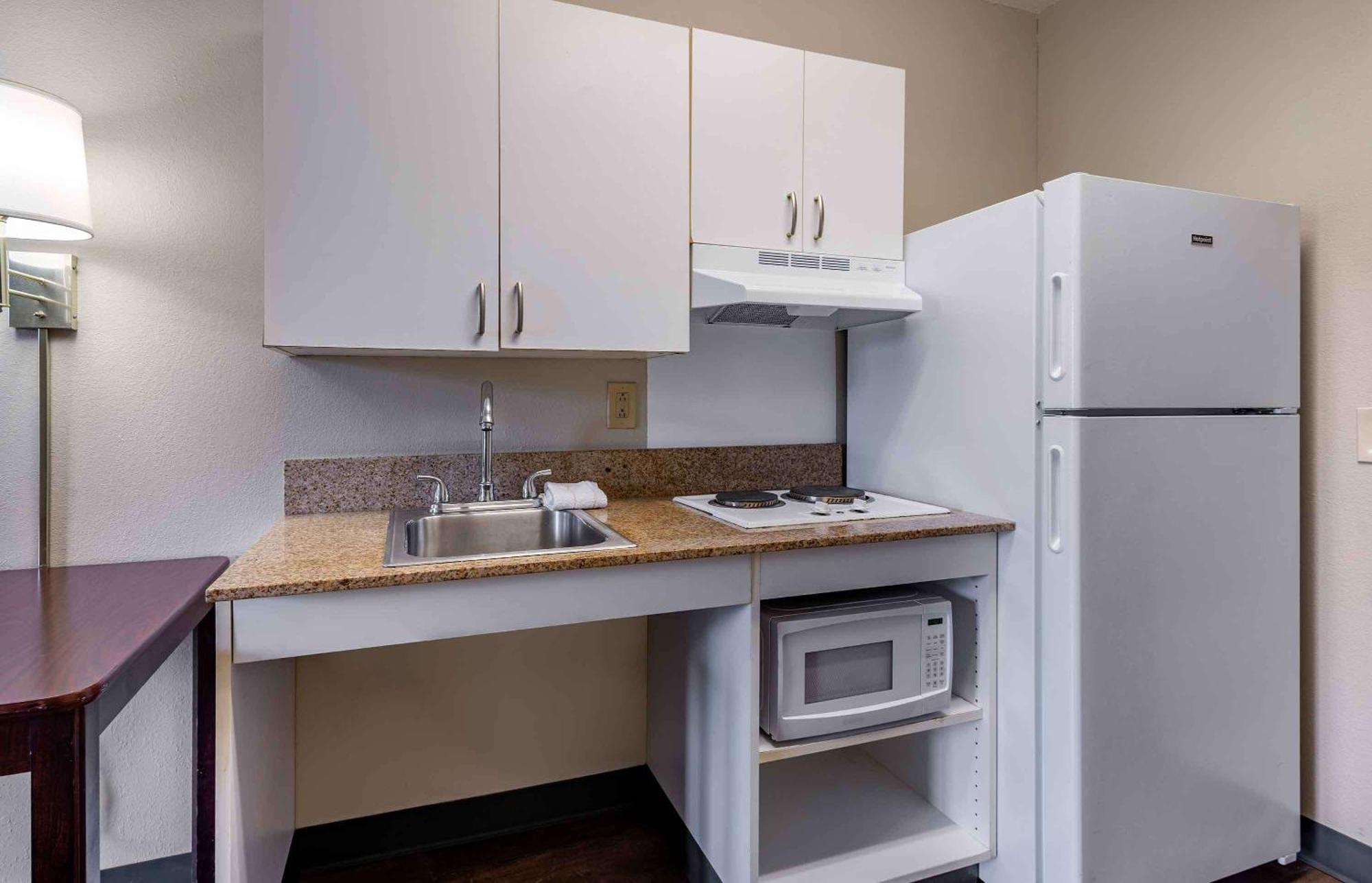 Extended Stay America Suites - Edison - Raritan Center Eksteriør bilde